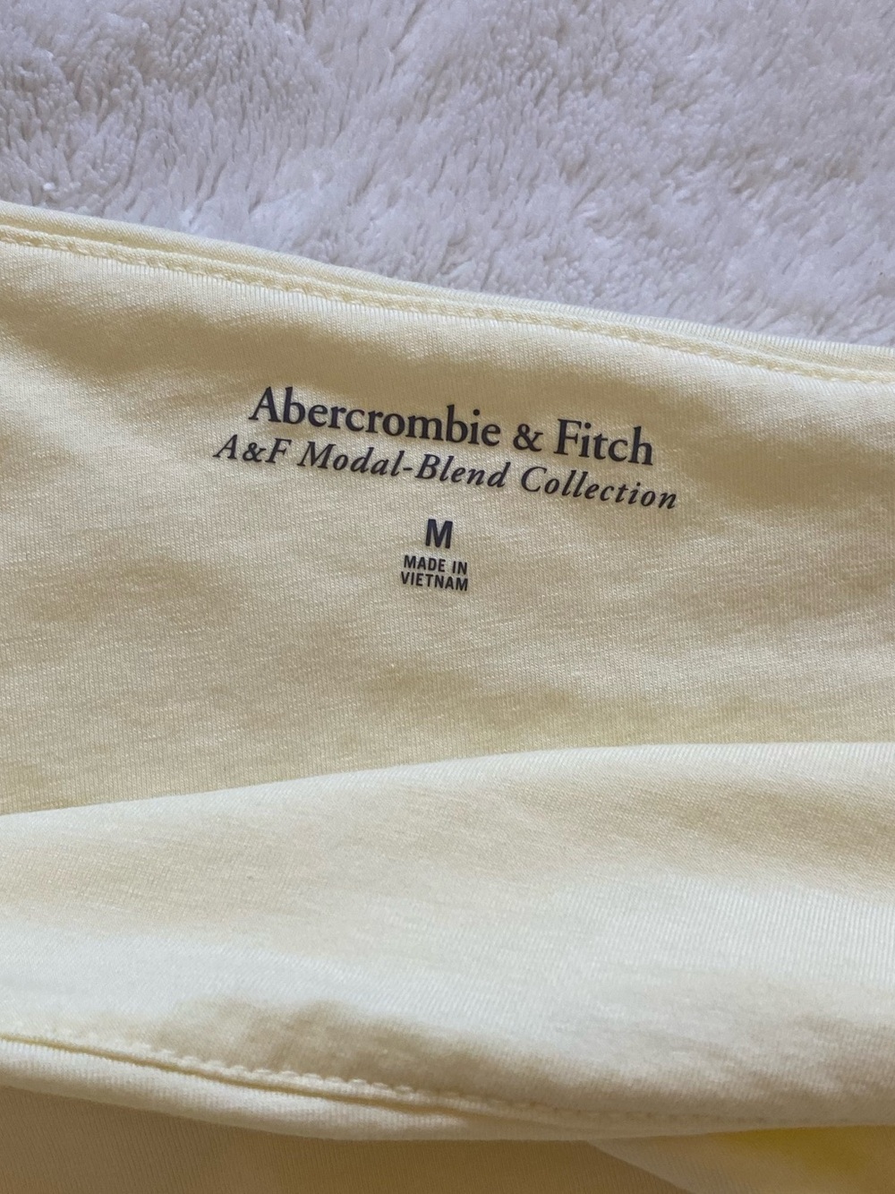 Abercrombie and Fitch Yellow Asymmetrical Twist Top One Shoulder Top Medium - Picture 4 of 4